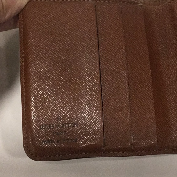 GUC VINTAGE LOUIS VUITTON MONOGRAM BIFOLD WALLET - Picture 6 of 13